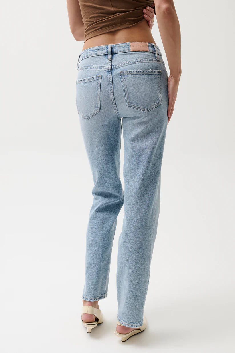 Pistola Aleks Mid Rise Straight Leg Jean