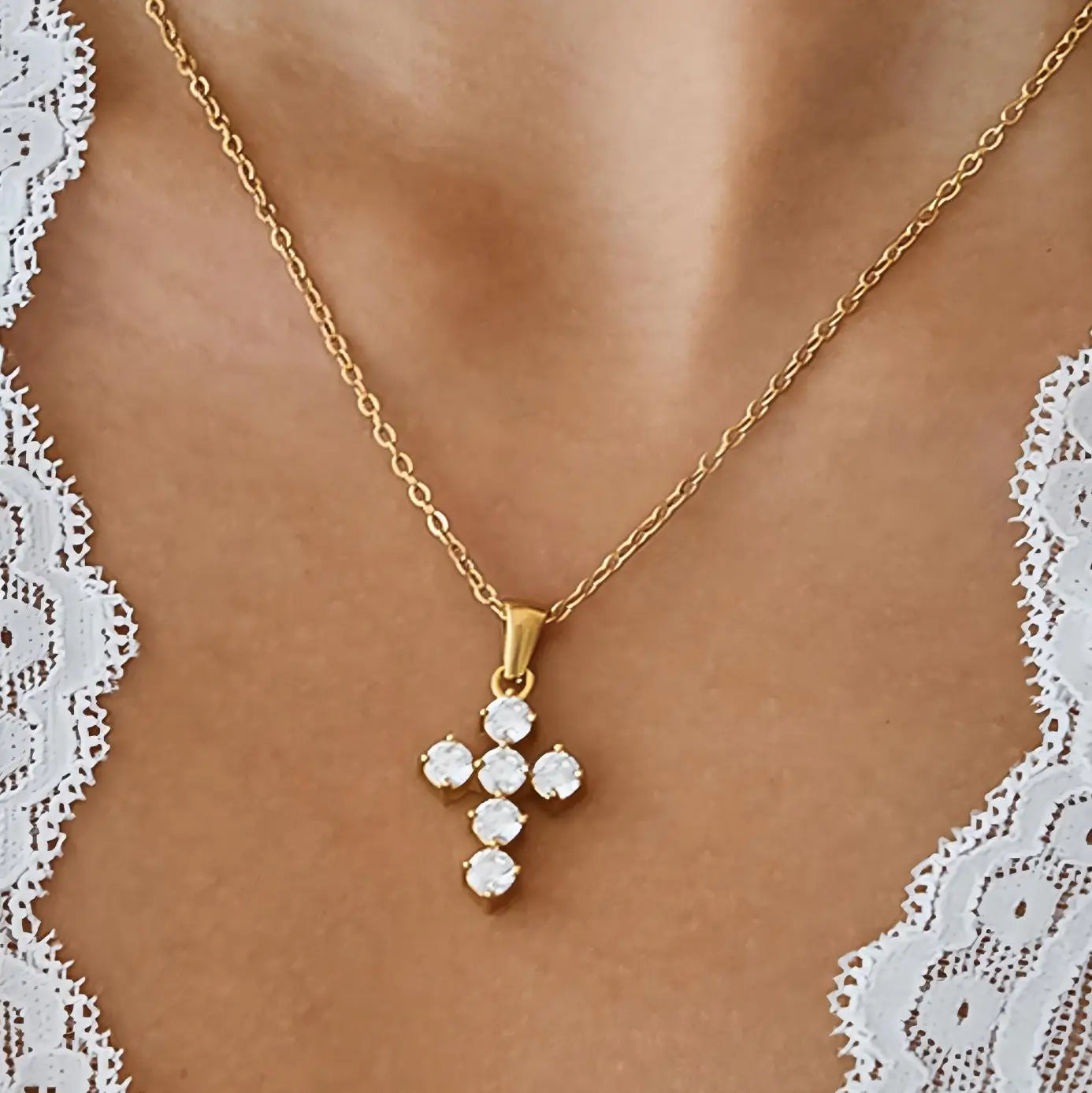 Flanerie Raimon 18K Gold Non-Tarnish Dainty Cross Necklace