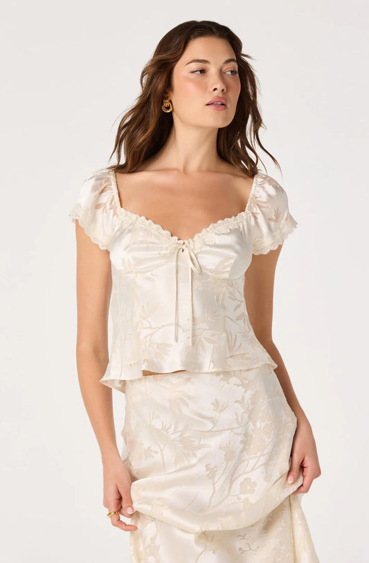 ASTR Vanessa Top