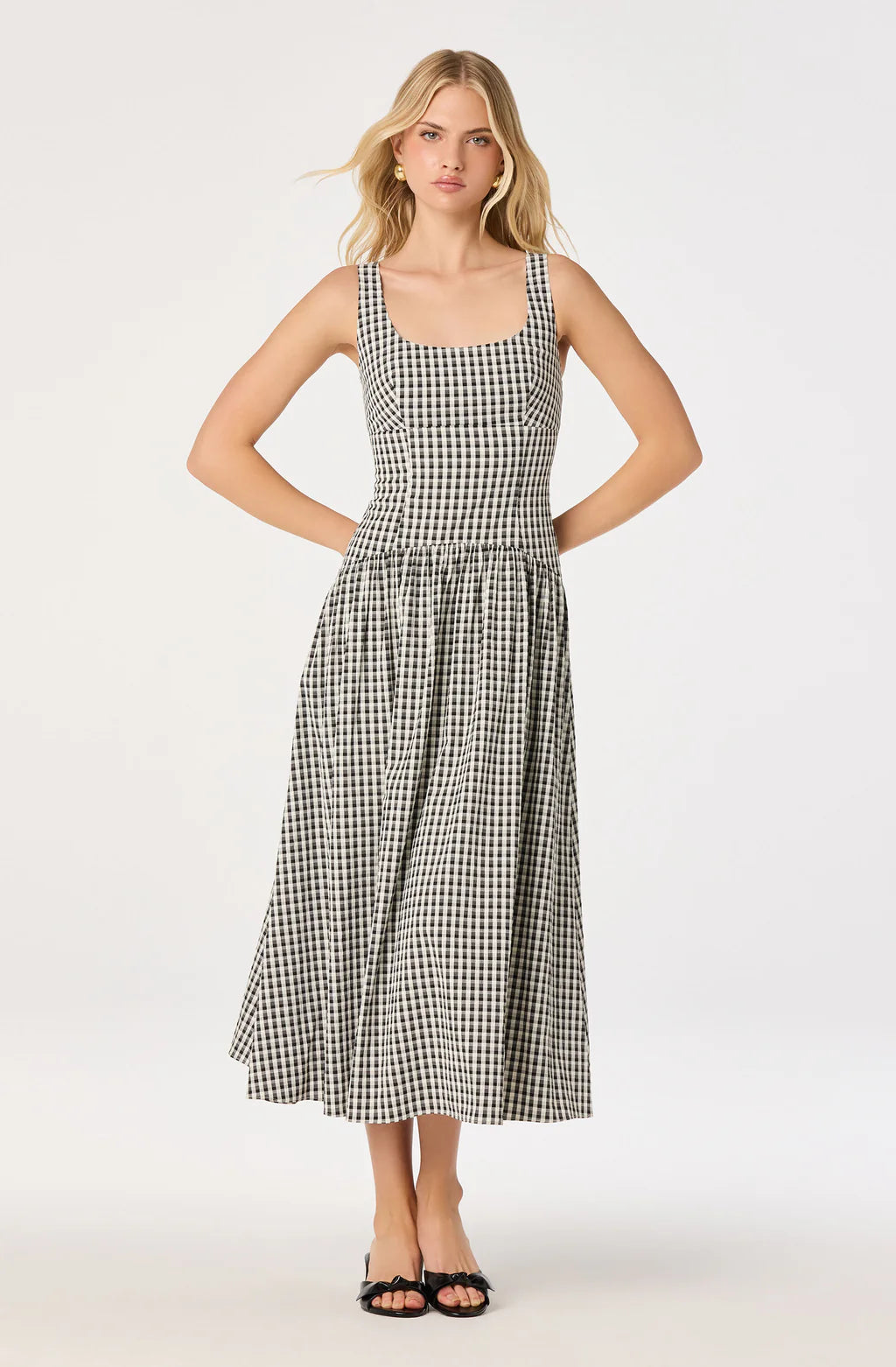 ASTR Cara Gingham Sleeveless Midi Dress