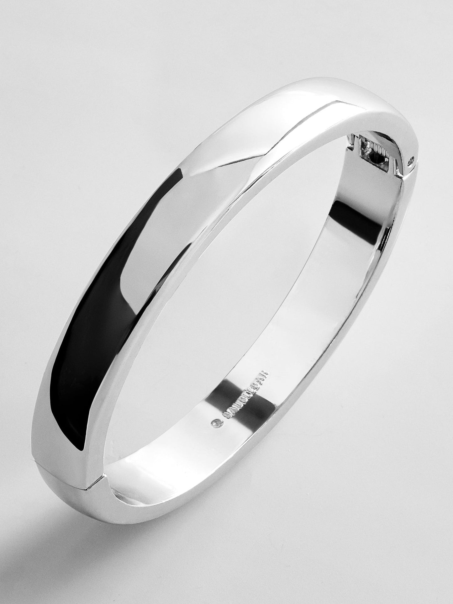 Bauble Bar Nadia Classic Hinge Bangle - Thick