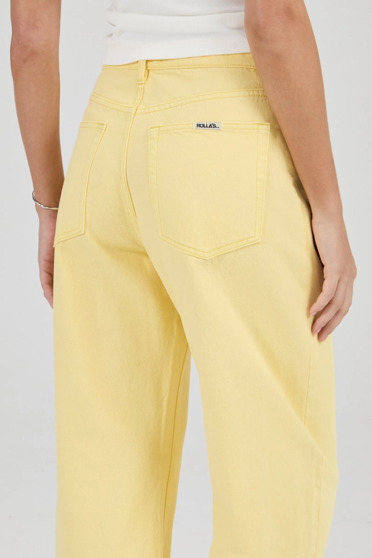 Rolla's Arc Barrel Jean