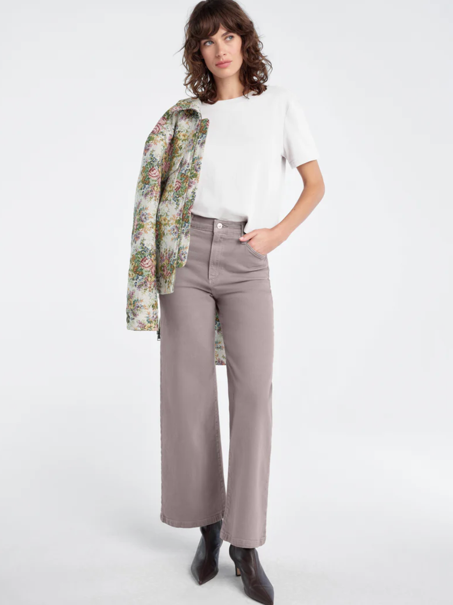 Favorite Daughter The Mischa Super High Rise Wideleg Ankle Pant