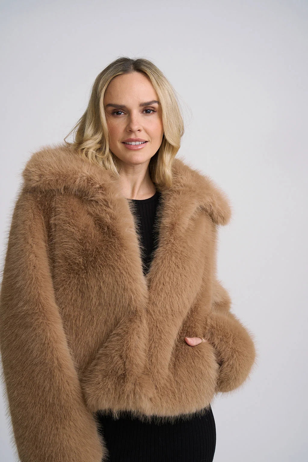 Mauritius Sienna OS Faux-Fur Jacket