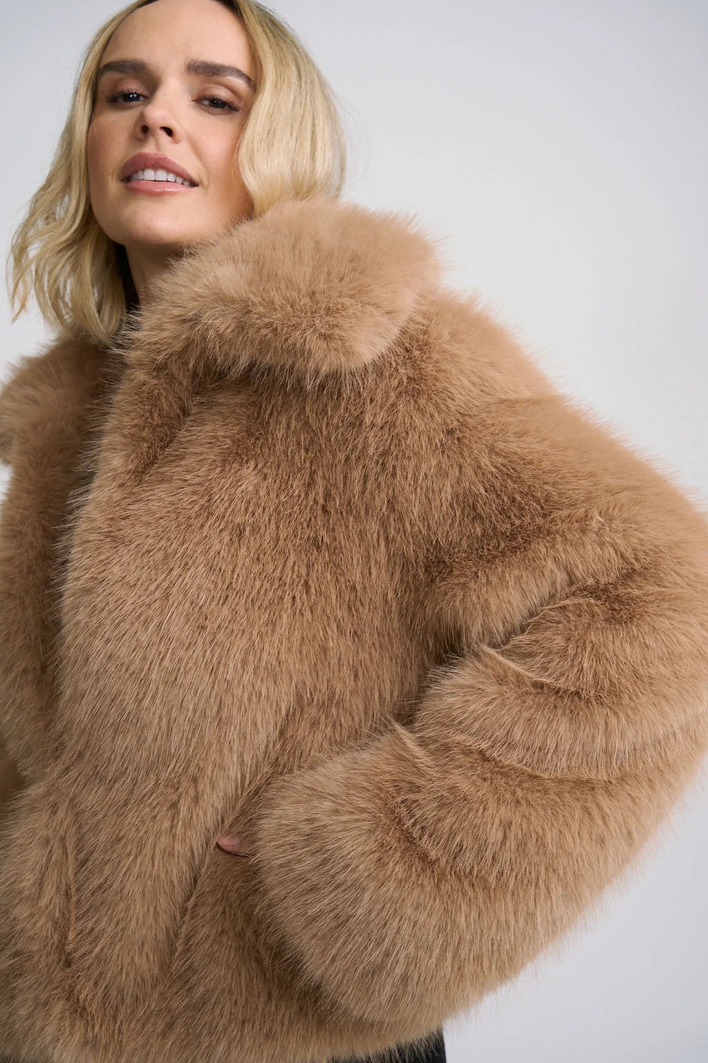 Mauritius Sienna OS Faux-Fur Jacket