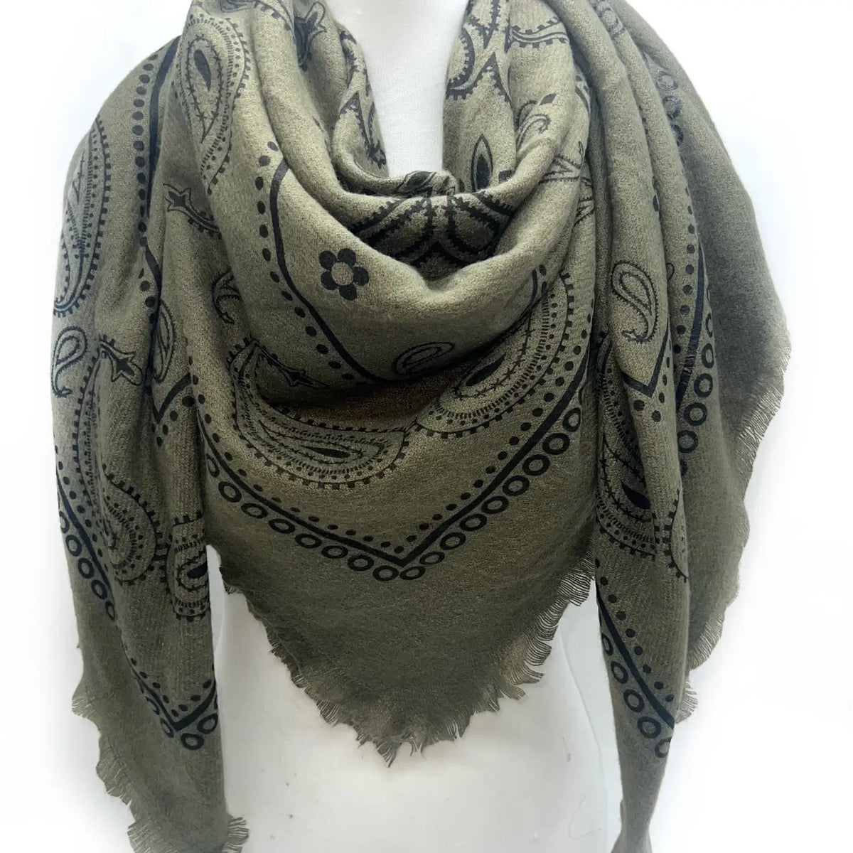 Lineta K2 Square Wool Scarf with Paisley Pattern