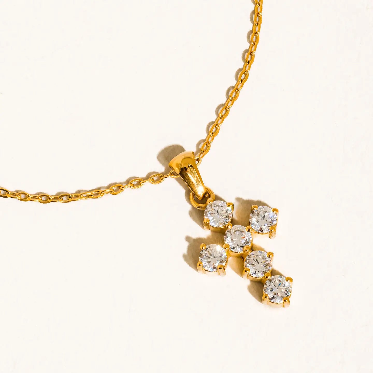 Flanerie Raimon 18K Gold Non-Tarnish Dainty Cross Necklace